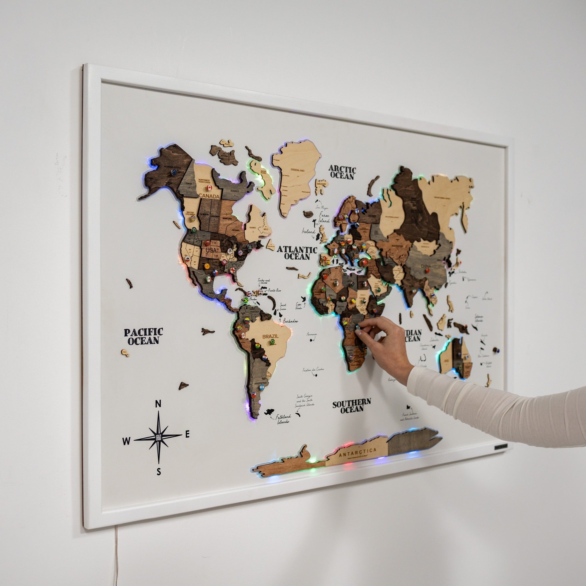 Map on Board LED 2.0 Smokey - Hallam Custom Woodworking - Enjoy The Wood